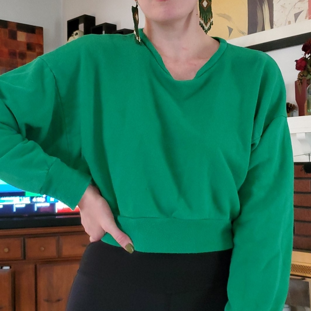 Cropped sweatshirt
